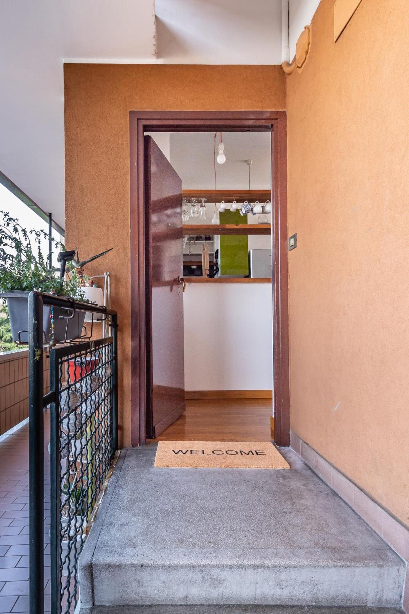 Appartement Trilocale In Via Pogatschnig 40 -- San Siro-rho Fiera-duomo *